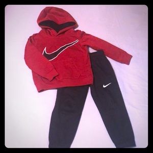 NIKE WARM UP